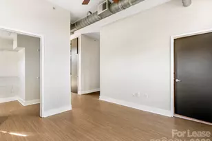 514 W 10th St, Charlotte, NC 28202 - Photo 6