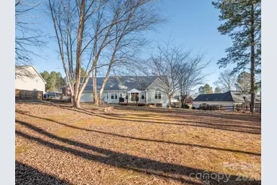 2271 Bilverlor Court, Mount Pleasant, NC 28124 - Photo 4