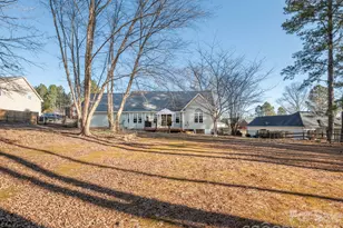 2271 Bilverlor Ct, Mount Pleasant, NC 28124 - Photo 4