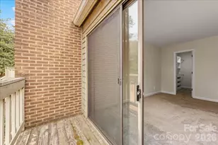 1612 Sharon Rd W, Charlotte, NC 28210 - Photo 22