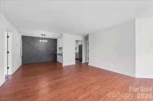 1612 Sharon Rd W, Charlotte, NC 28210 - Photo 6