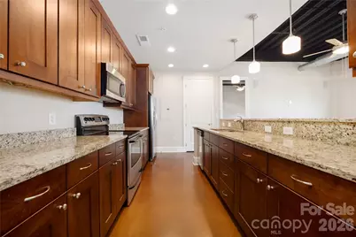 2338 Yadkin Avenue #407, Charlotte, NC 28205 - Photo 10