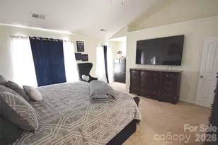 608 Wrayhill Dr, Charlotte, NC 28262 - Photo 18