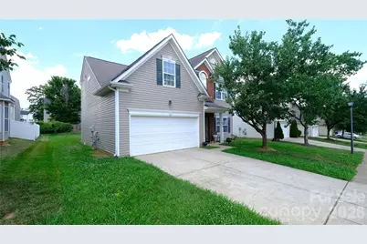608 Wrayhill Drive, Charlotte, NC 28262 - Photo 2