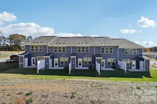 7647 Ethora Wy, Charlotte, NC 28216 - Photo 2