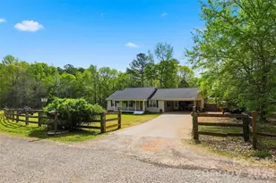 1214 Eastcreek Rd, Fort Lawn, SC 29714 - Photo 22