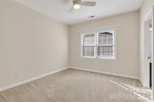 3400 12 Oaks Pl, Charlotte, NC 28270 - Photo 20
