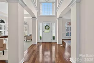 3400 12 Oaks Pl, Charlotte, NC 28270 - Photo 4