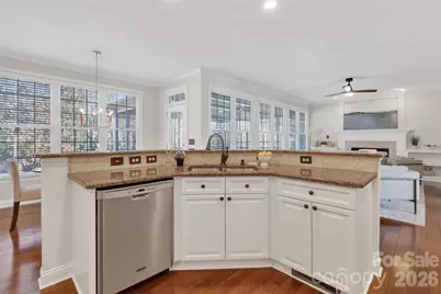 3400 Twelve Oaks Place, Charlotte, NC 28270 - Photo 12