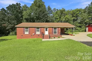 728 Center Rd, Chester, SC 29706 - Photo 1