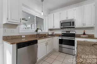 12214 Provincetowne Dr, Charlotte, NC 28277 - Photo 14