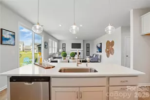 2730 Phoenix Ct, Gastonia, NC 28052 - Photo 12