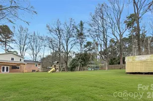 1825 Winfield Dr, Monroe, NC 28110 - Photo 4