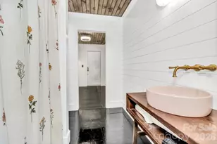 1115 Paint Rock Rd, Hot Springs, NC 28743 - Photo 16