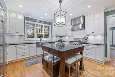 6824 N Baltusrol Lane, Charlotte, NC 28210 - Photo 12