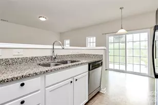 7107 Adare Mews Rd, Charlotte, NC 28217 - Photo 14