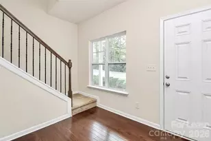 7107 Adare Mews Rd, Charlotte, NC 28217 - Photo 6