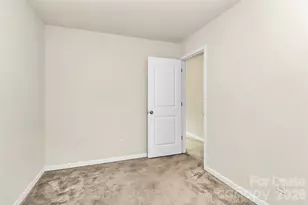 7107 Adare Mews Rd, Charlotte, NC 28217 - Photo 26