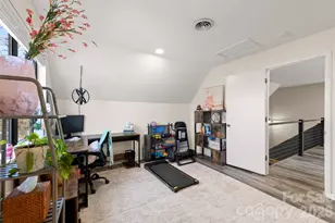 7615 Zermatt Ln, Charlotte, NC 28226 - Photo 32