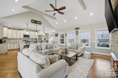 1370 Null Road #4, Lincolnton, NC 28092 - Photo 14