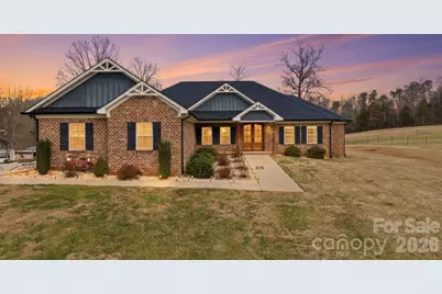 1370 Null Road #4, Lincolnton, NC 28092 - Photo 1