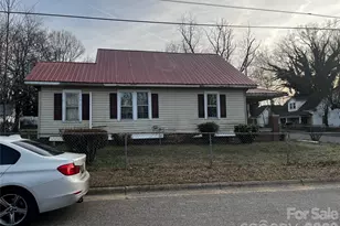 901 8th St, Statesville, NC 28677 - Photo 8