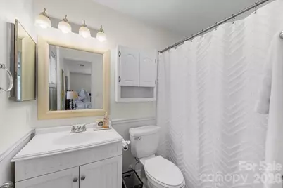 7020 Valley Haven Drive, Charlotte, NC 28211 - Photo 18