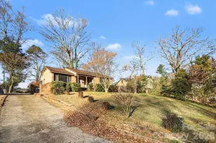 1133 Penrose Ln, Charlotte, NC 28217 - Photo 2