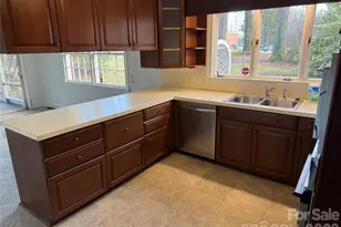 1320 Earlwood Rd, Statesville, NC 28677 - Photo 8