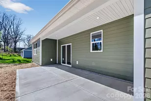 413 Dogwood Ln, Statesville, NC 28625 - Photo 6