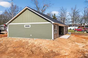 413 Dogwood Ln, Statesville, NC 28625 - Photo 8