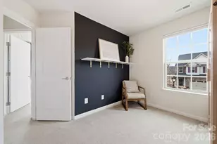 4135 Audubon Pk Dr, Charlotte, NC 28217 - Photo 26