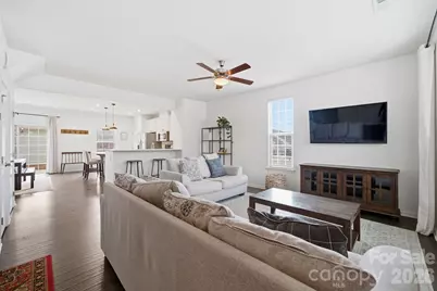 4135 Audubon Park Drive, Charlotte, NC 28217 - Photo 6