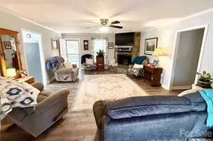 9879 Valley Rd, Fort Mill, SC 29707 - Photo 6