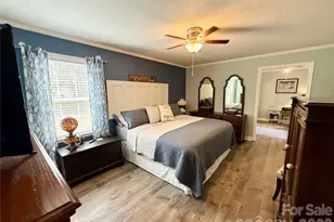 9879 Valley Rd, Fort Mill, SC 29707 - Photo 8