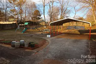 9323 Winter Elm Ln, Charlotte, NC 28227 - Photo 20