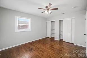 6626 Glenmoor Dr, Charlotte, NC 28214 - Photo 8