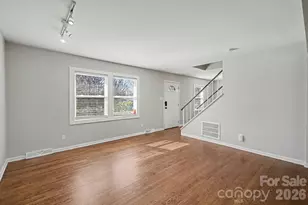 6626 Glenmoor Dr, Charlotte, NC 28214 - Photo 14