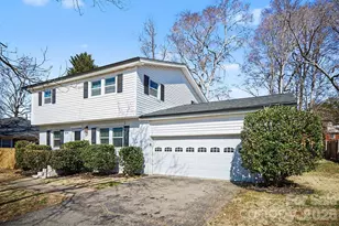 6626 Glenmoor Dr, Charlotte, NC 28214 - Photo 2