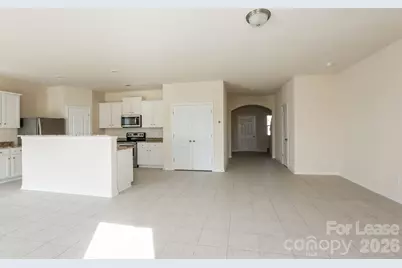 2917 Patishall Lane, Charlotte, NC 28214 - Photo 4