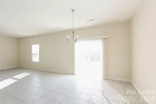 2917 Patishall Ln, Charlotte, NC 28214 - Photo 6