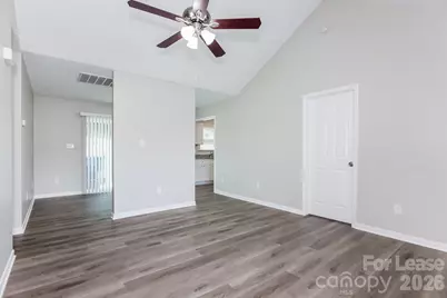 1400 Bells Knox Road, Charlotte, NC 28214 - Photo 4