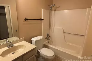 6708 Marston Ct, Charlotte, NC 28215 - Photo 24