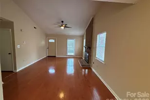 6708 Marston Ct, Charlotte, NC 28215 - Photo 8