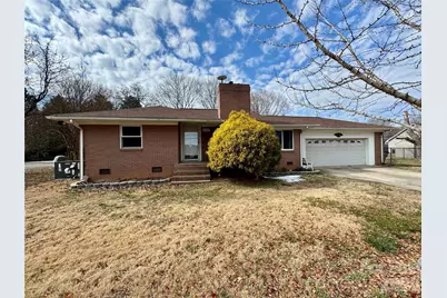 545 Collins Street, Kannapolis, NC 28083 - Photo 1