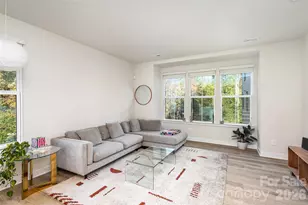 144 Millsbee Ln, Charlotte, NC 28205 - Photo 6