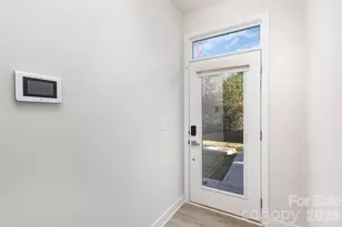 144 Millsbee Ln, Charlotte, NC 28205 - Photo 24