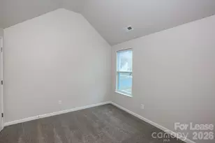 520 Woodington Ln, Charlotte, NC 28214 - Photo 10