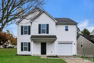 520 Woodington Ln, Charlotte, NC 28214 - Photo 2