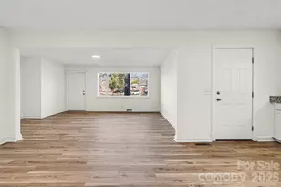 1407 Sherwood Dr, Kannapolis, NC 28081 - Photo 4